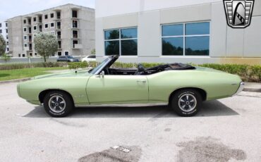 Pontiac-GTO-Cabriolet-1969-4