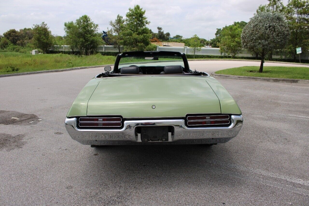 Pontiac-GTO-Cabriolet-1969-6