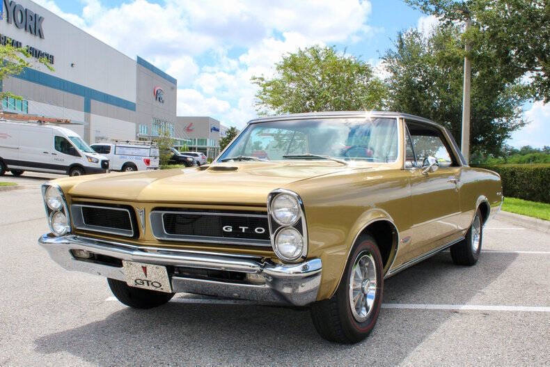 Pontiac-GTO-Coupe-1965-8