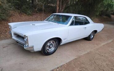 Pontiac-GTO-Coupe-1966-1