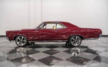 Pontiac-GTO-Coupe-1966-2