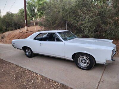 Pontiac-GTO-Coupe-1966-5