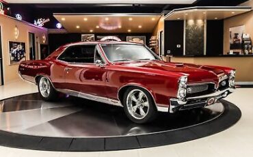 Pontiac-GTO-Coupe-1967-8