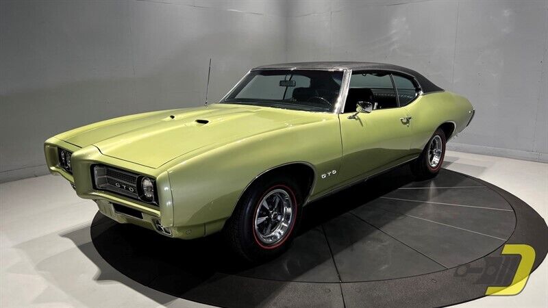 Pontiac-GTO-Coupe-1969-28