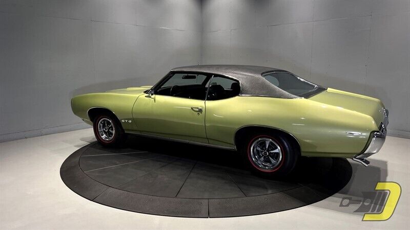 Pontiac-GTO-Coupe-1969-3