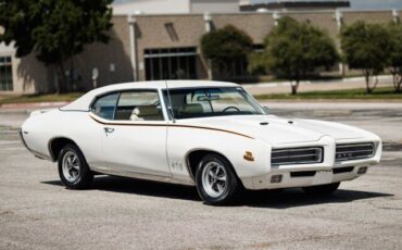 Pontiac-GTO-Coupe-1969-4