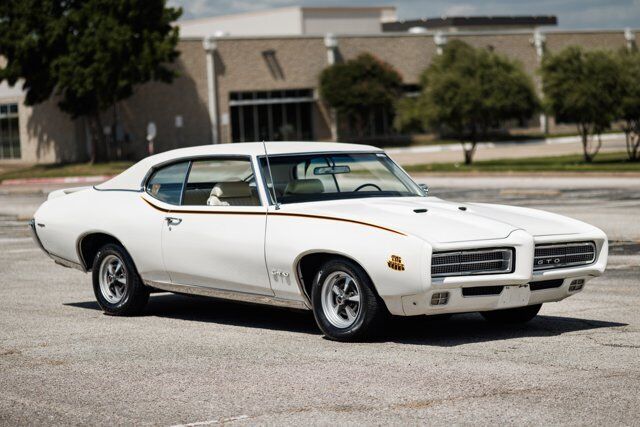 Pontiac-GTO-Coupe-1969-4