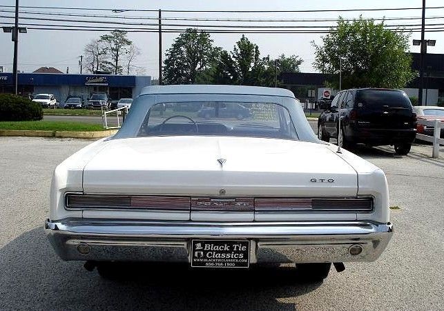 Pontiac-GTO-Documented-Cabriolet-1964-21