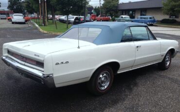 Pontiac-GTO-Documented-Cabriolet-1964-35