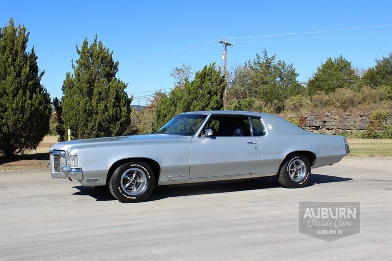 Pontiac-Grand-Prix-1969-1