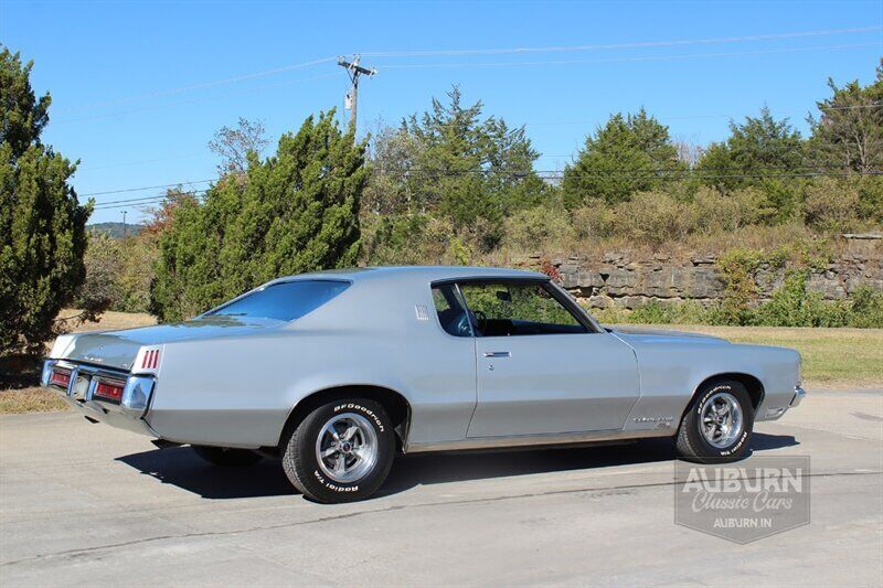 Pontiac-Grand-Prix-1969-10