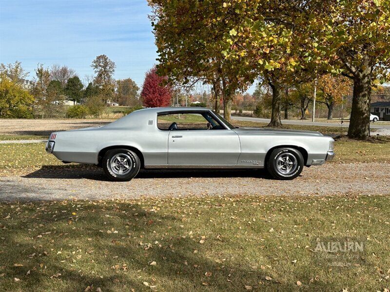 Pontiac-Grand-Prix-1969-7