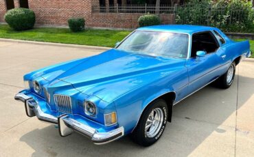 Pontiac-Grand-Prix-1973-11