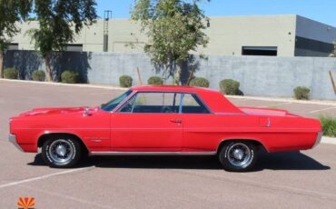 Pontiac-Grand-prix-1964-3