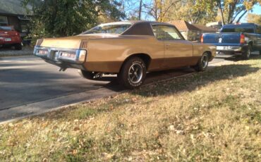 Pontiac-Grand-prix-1970-2