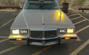 Pontiac-Grand-prix-1984