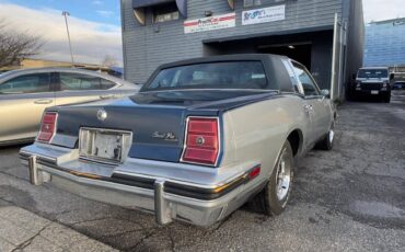 Pontiac-Grand-prix-brougham-1986-3