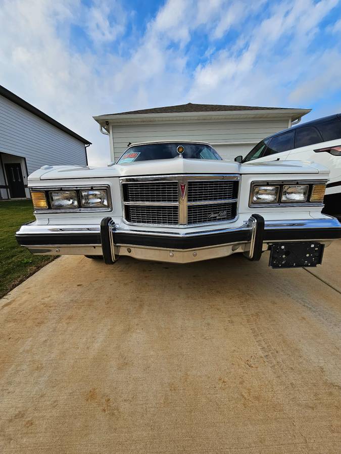 Pontiac-Grandville-convertible-1975-1