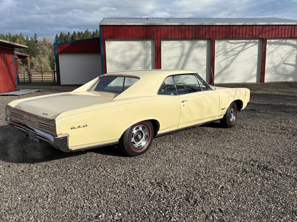 Pontiac-Gto-1966-2