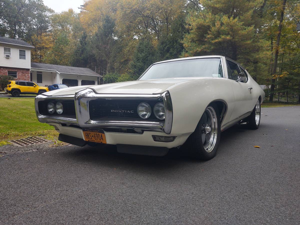 Pontiac-Lemans-1968-4