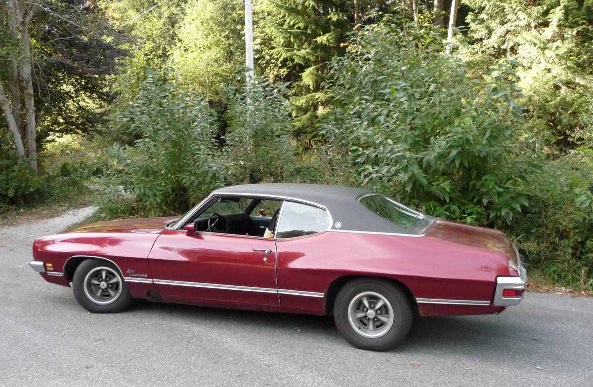 Pontiac-Luxury-lemans-1972-2