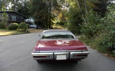 Pontiac-Luxury-lemans-1972-6