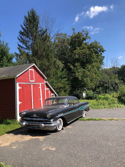 Pontiac-Star-Chief-1957-34