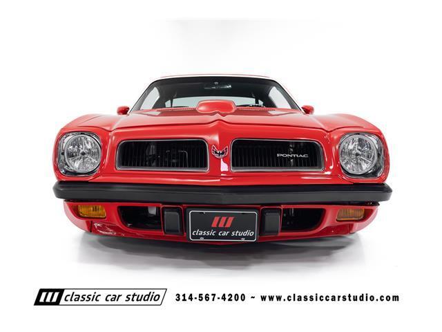 Pontiac-Trans-Am-1974-2