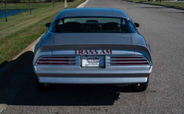 Pontiac-Trans-Am-1976-4