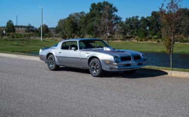 Pontiac-Trans-Am-1976-6