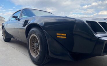 Pontiac-Trans-Am-1979-2