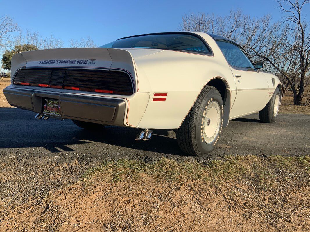 Pontiac-Trans-Am-1980-5