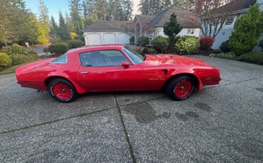 Pontiac-Trans-Am-Coupe-1977-1