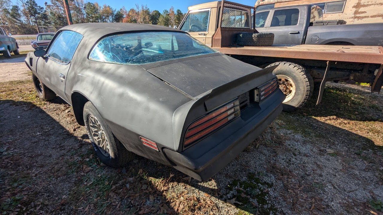 Pontiac-Trans-Am-Coupe-1977-6