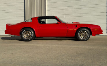 Pontiac-Trans-Am-Coupe-1977-7