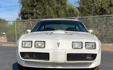 Pontiac-Trans-Am-Coupe-1979-3