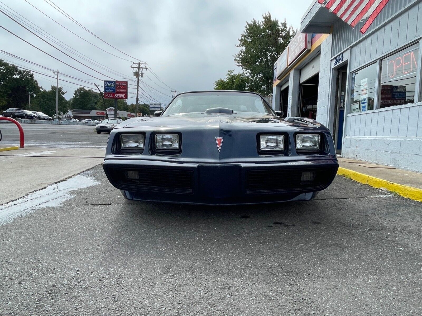 Pontiac-Trans-Am-Coupe-1980-1