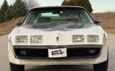 Pontiac-Trans-Am-Coupe-1980-3