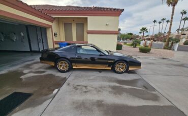 Pontiac-Trans-Am-Coupe-1984-1