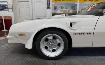 Pontiac-Trans-am-1976-6