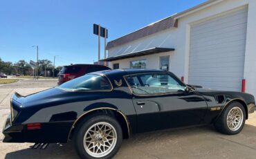 Pontiac-Trans-am-1977-9