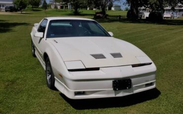 Pontiac-Trans-am-1988-2