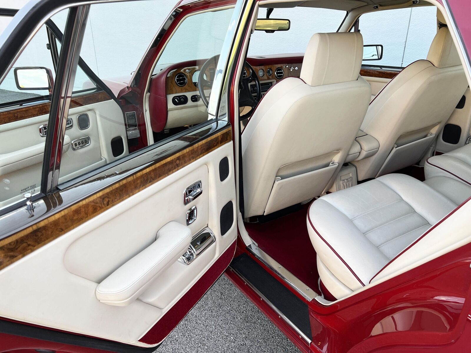 Rolls-Royce-Bentley-Turbo-R-1993-15