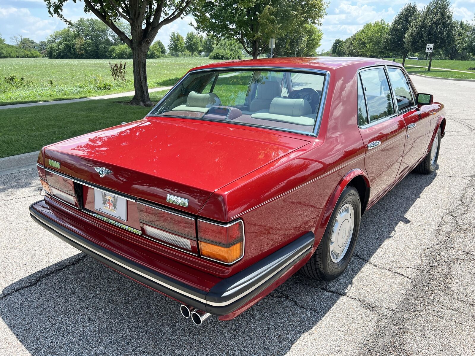 Rolls-Royce-Bentley-Turbo-R-1993-6