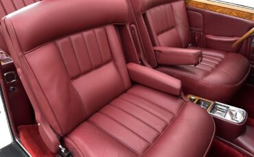 Rolls-Royce-Corniche-1971-32