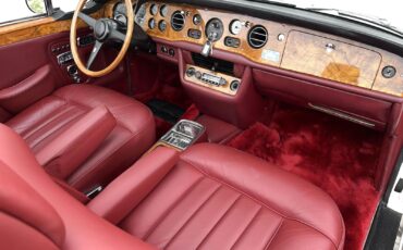 Rolls-Royce-Corniche-1971-35