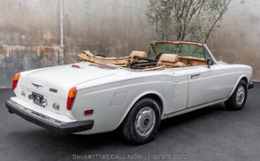 Rolls-Royce-Corniche-1977-4