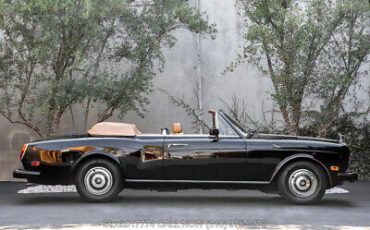 Rolls-Royce-Corniche-1986-3