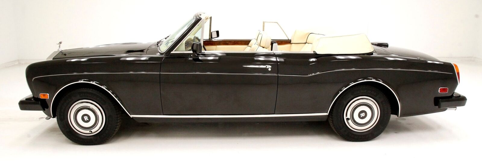 Rolls-Royce-Corniche-Cabriolet-1986-2