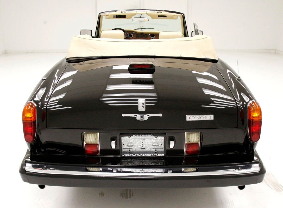 Rolls-Royce-Corniche-Cabriolet-1986-6